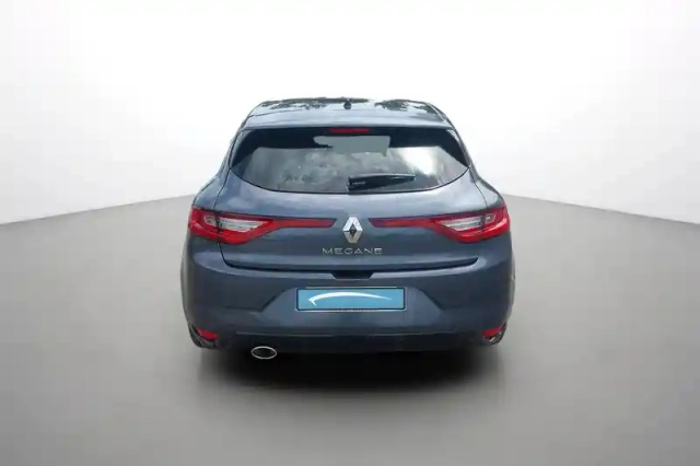 Renault Megane mégane iv berline tce 140 energy — photo 5