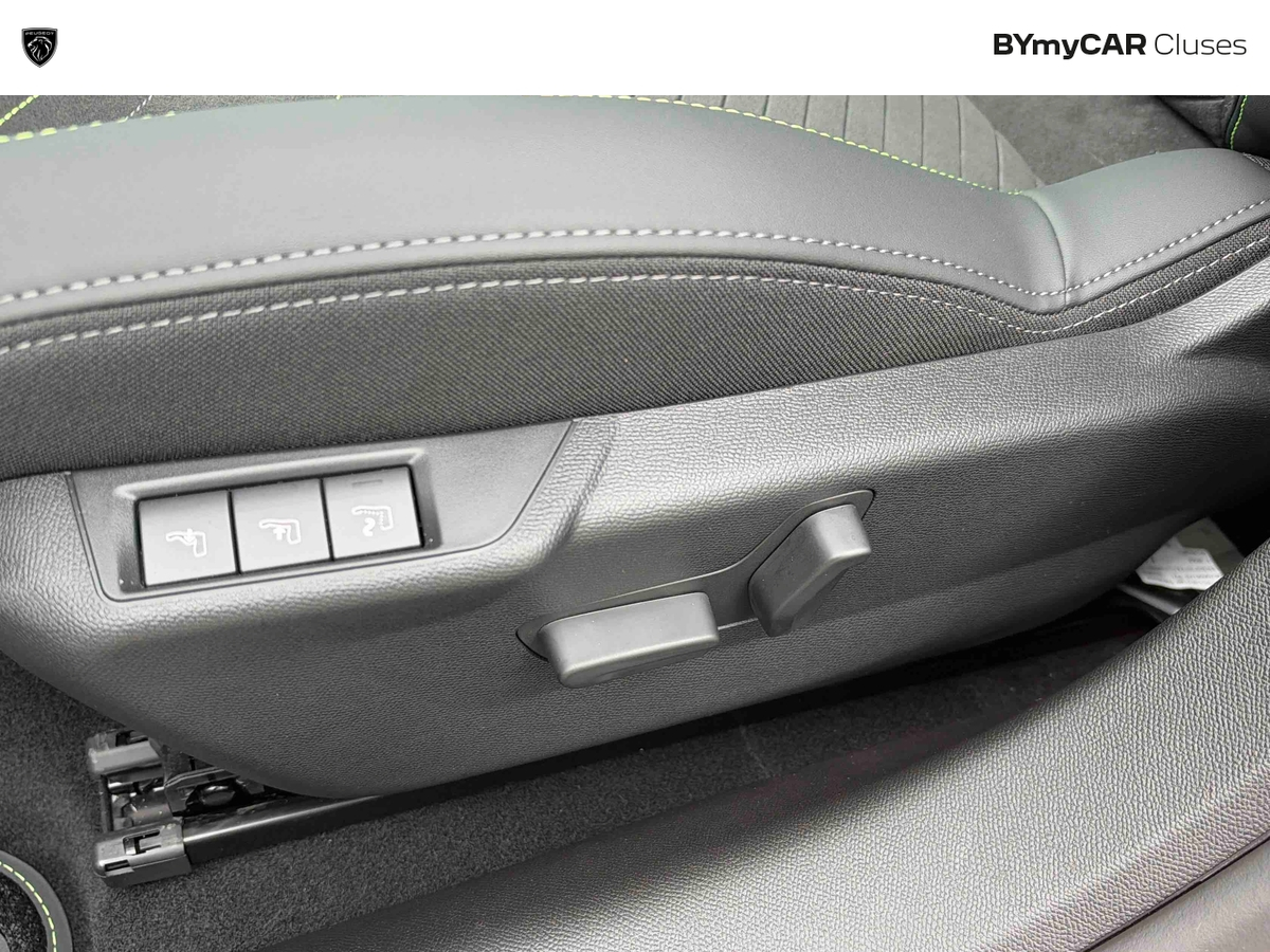 Peugeot 208 Hybrid 145 ch e-DCS6 — photo 23