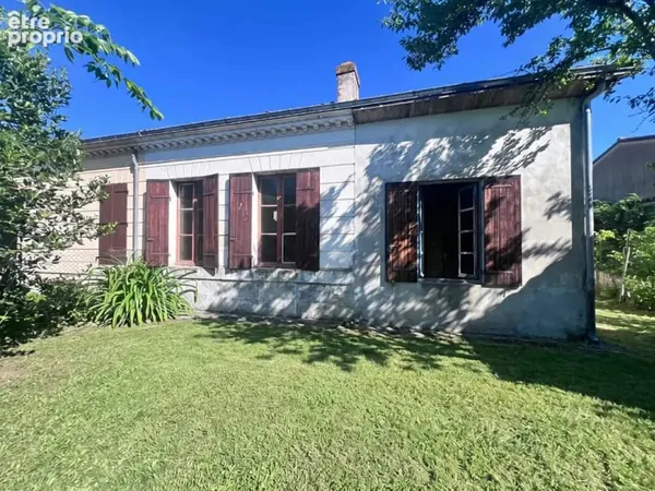 Maison de ville 118m2 avec jardin 220m2 + terrasse 30m2