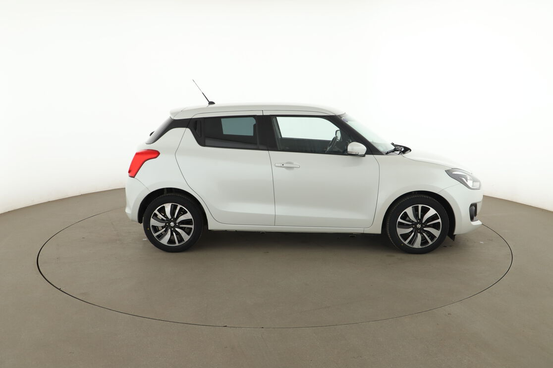 Suzuki Swift 1.2 DualJet Hybrid SHVS Pack — photo 6