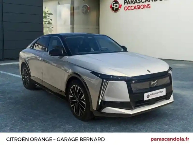 Ds N8 n°8 electrique 350ch long range etoile awd — photo 7