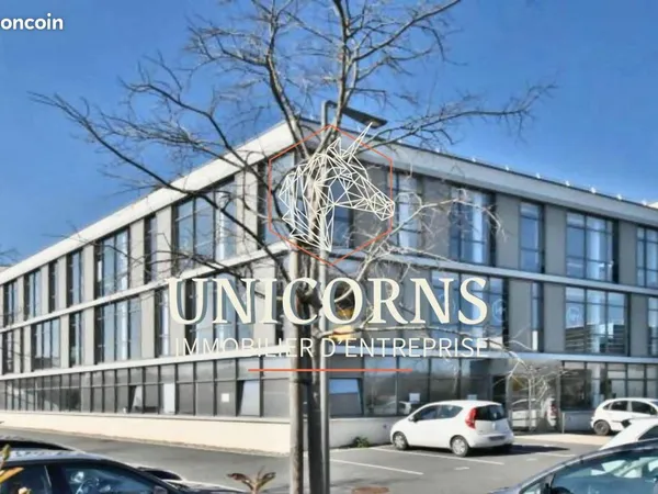Bureaux 146 m²