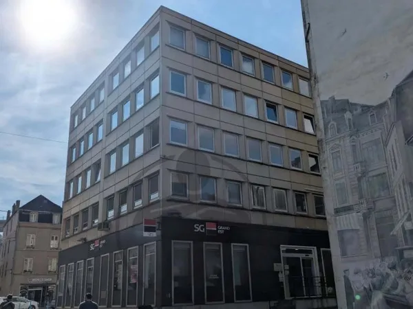 Commerce 5 pièces 173 m²
