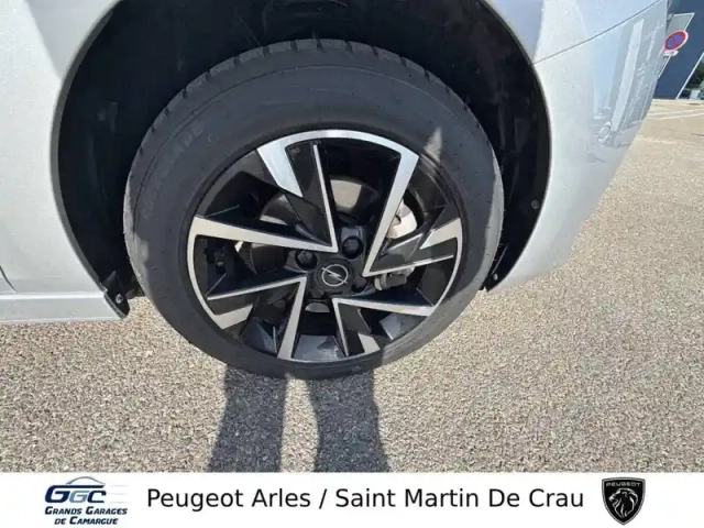 Opel Corsa 1.2 turbo 100 ch — photo 14