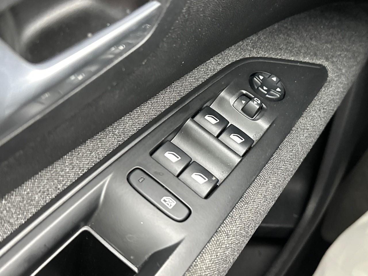 Peugeot 5008 bluehdi 130ch s&s eat8 active business — photo 15