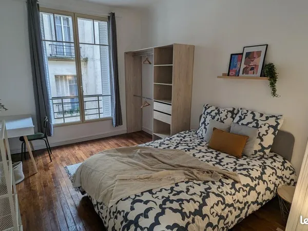 Chambre 1 pièce 12 m²