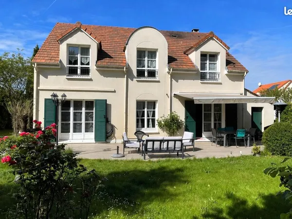 Maison 6 pièces 144 m²