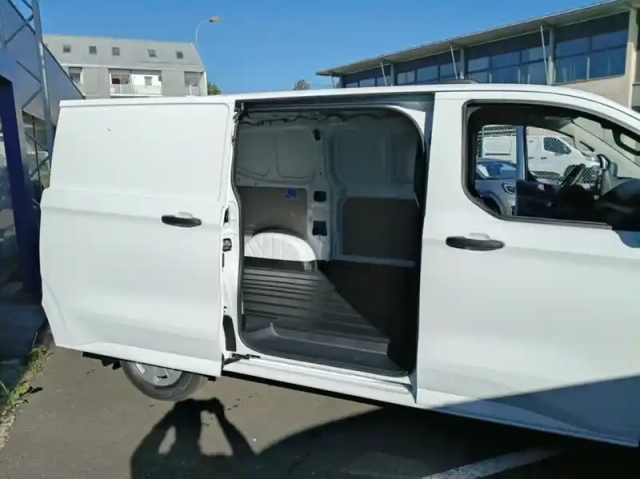 Ford Custom nouveau fgn 320 l1h1 2.5 duratec 232 ch phev cvt trend — photo 19