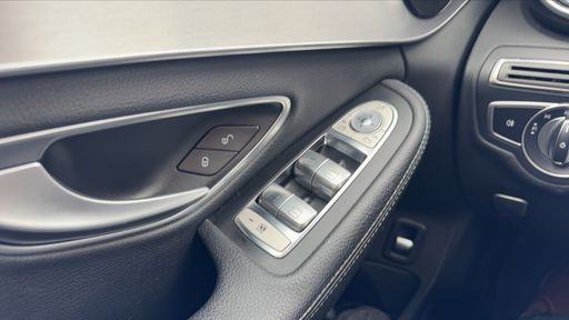 Mercedes Classe C 220 CDI 170 9G-Tronic - AMG Line – 2017 – 126000 km – Diesel – Boîte Automatique — photo 7