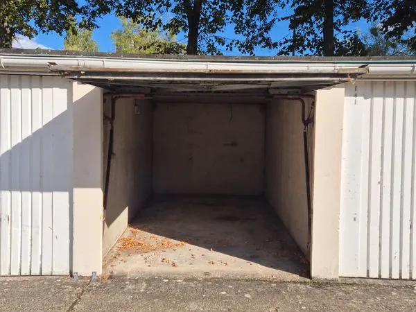 Garage à louer CRETEIL Préfecture