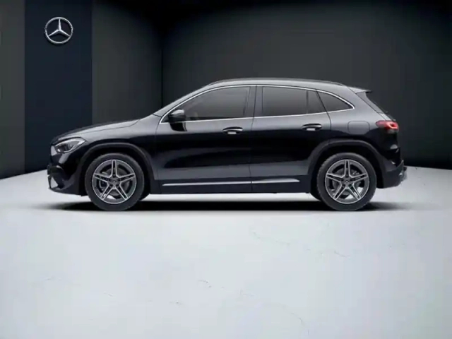 Mercedes Gla 220 d 4matic amg line — photo 2