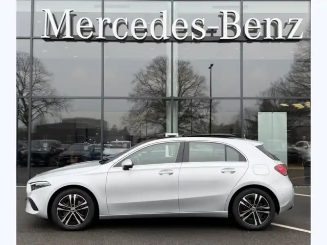 Mercedes Classe A a 200 compacte — photo 2