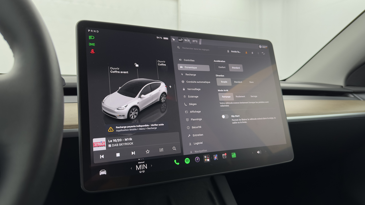 Tesla MODEL Y Standard RWD — photo 26