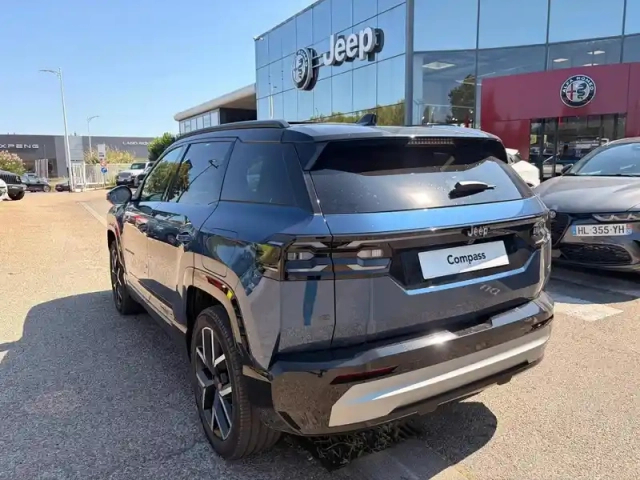 Jeep Compass 1.6 turbo t4 225ch e-hybrid plug-in summit bvr7 — photo 6