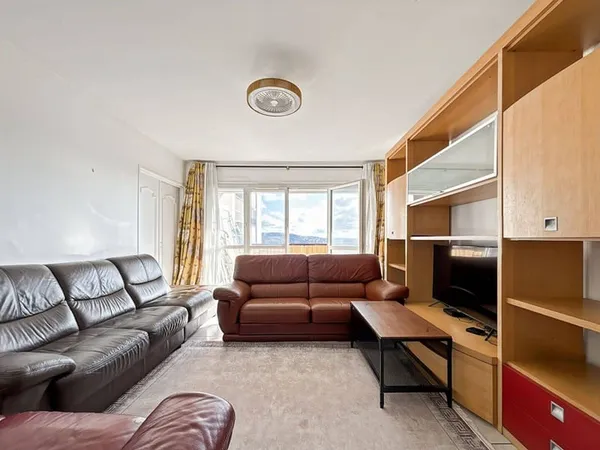 Appartement 4 pièces 76 m²