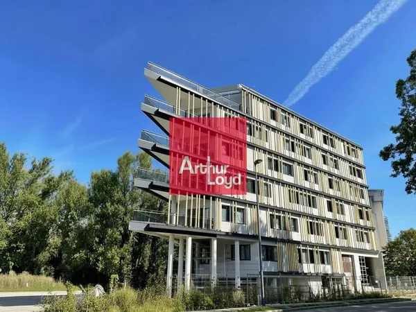 Bureaux 248 m²