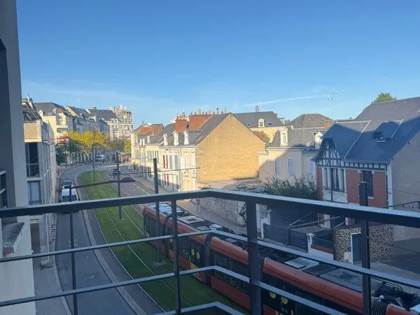 Location Appartement T3 64 m² Le Mans Centre-Ville - Balcon, Parking, Parc de Tessé