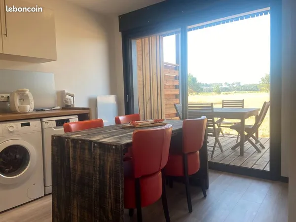 Appartement 2pcs à la campagne 35m2 meublé rdc avec terrasse vue exceptionnelle