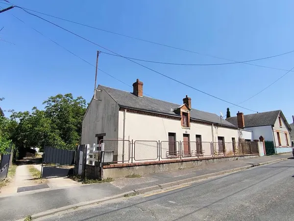 Maison ancienne à Orléans Nord quartier blossieres murlins