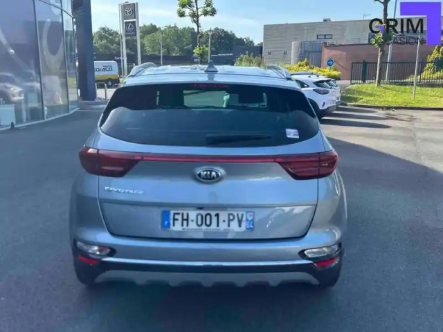 Kia Sportage 1.6 crdi 115 isg 4x2 bvm6 — photo 18