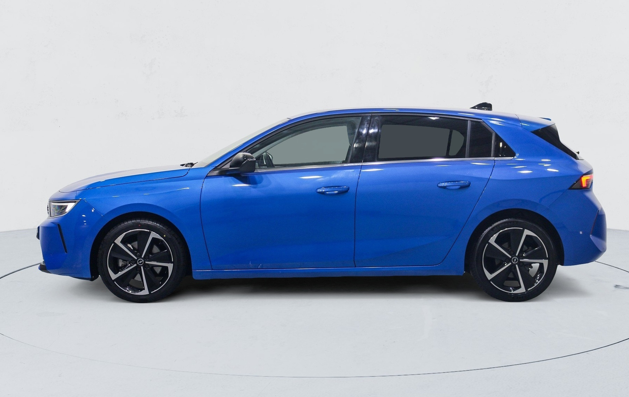 Opel Astra — photo 2