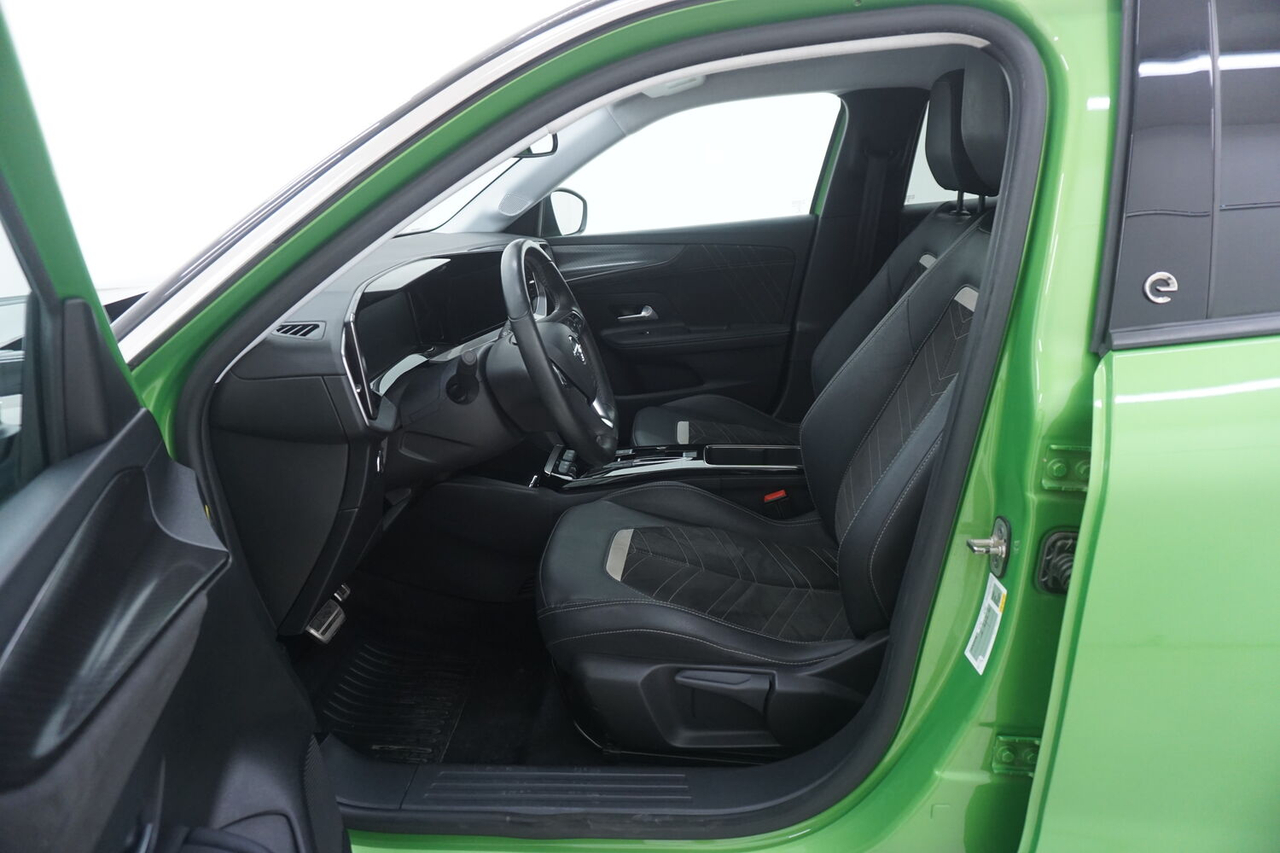 Opel Mokka — photo 11