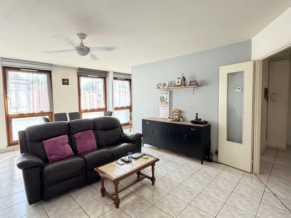 Appartement 5 pièces 104 m²