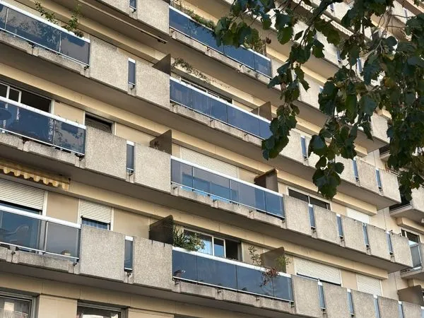Vente studio meublé Picpus Paris 12