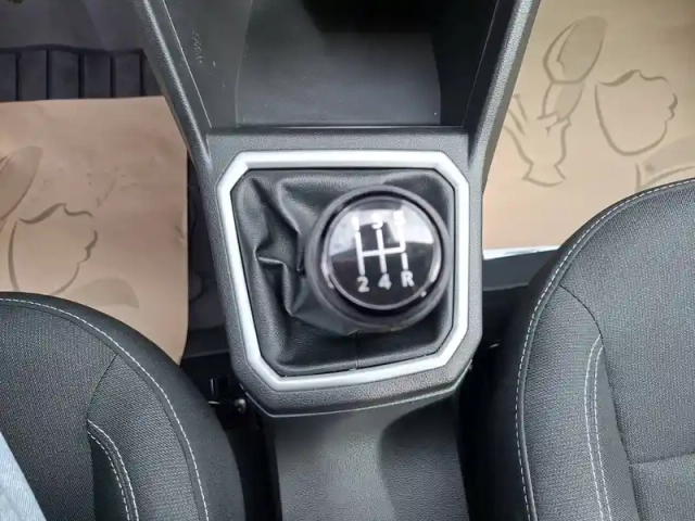 Dacia Sandero eco-g 100 gsr2 — photo 43