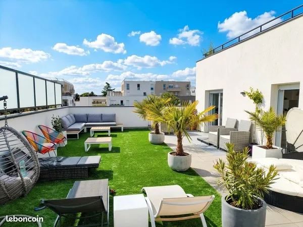 Exceptionnel T4 de 75m² + 95m² d'extérieurs (Rooftop & Balcon) - Vue sur Parc 7.5ha - Parking Électr