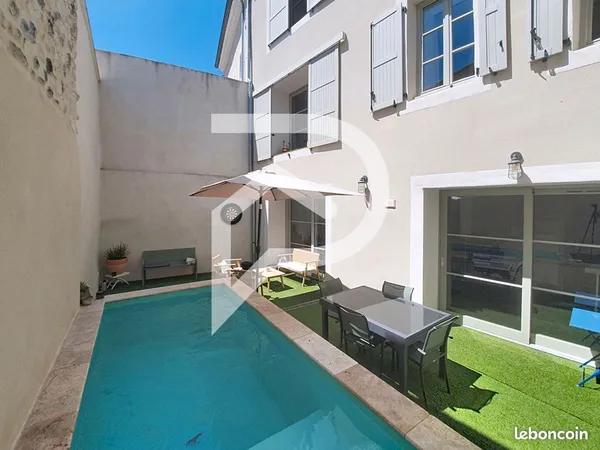 Maison de ville 8 pièces 237 m²