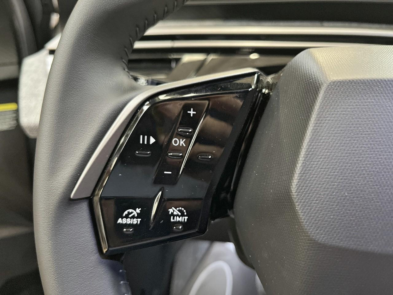 Peugeot 5008 hybrid 145ch allure e-dcs6 — photo 17