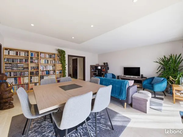 Appartement 4 pièces 96 m²