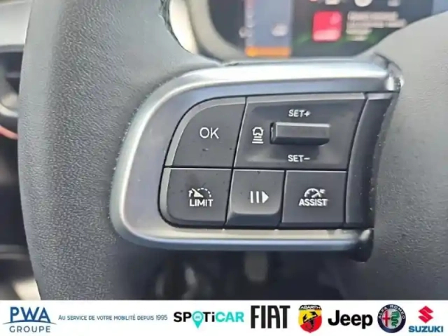 Jeep Avenger 1.2 turbo t3 100ch summit — photo 13