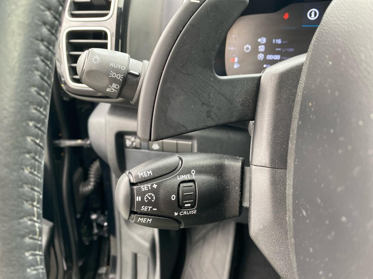 Citroën C5 Aircross bluehdi 130ch s&s feel eat8 — photo 17