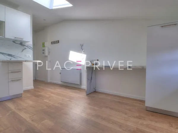 Appartement Location Nancy 1p 17m² 410€