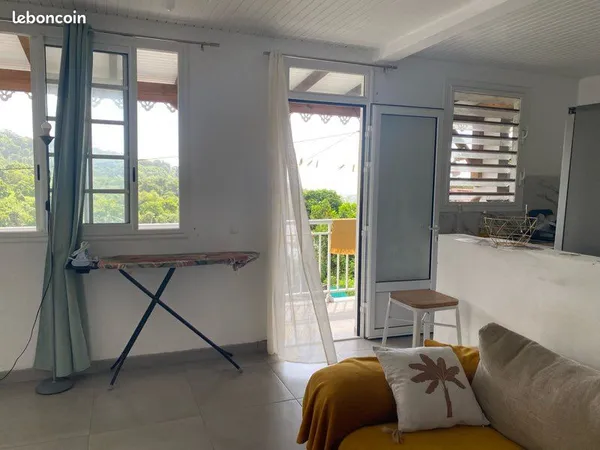 Appartement avec vue sur mer