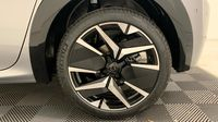 Peugeot 208 1.2 Hybrid 145ch GT e-DCS6 — photo 20