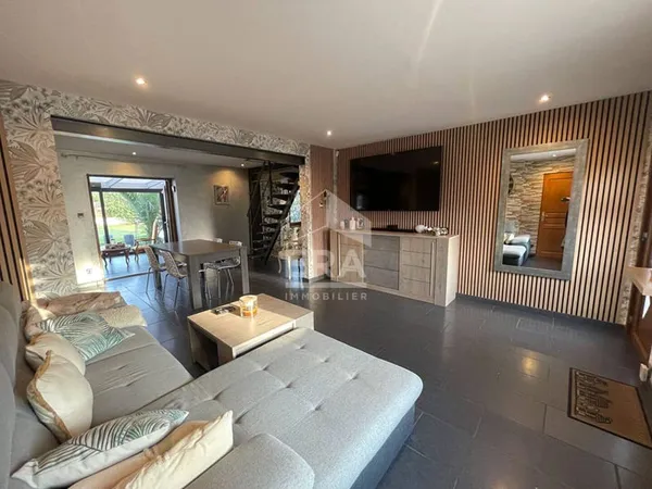 Maison 6 pièces 143 m²