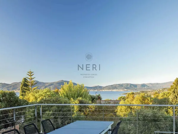 Villa 6 pièces 200 m²