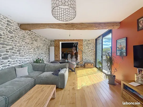 Maison 5 pièces 130 m²