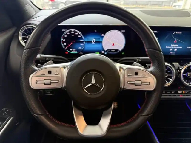 Mercedes Eqa 250+ amg line — photo 15
