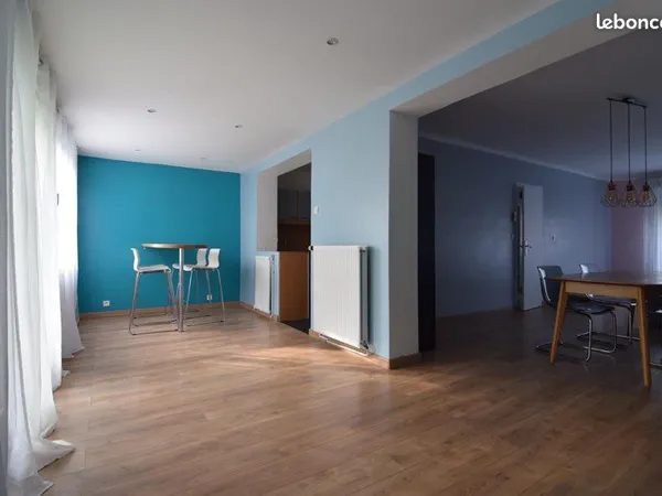 Maison type bâtir de 106 m2 avec 4 chambres, jardin et un garage