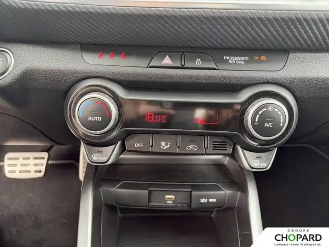 Kia Stonic 1.0 t-gdi 100 ch dct7 — photo 48