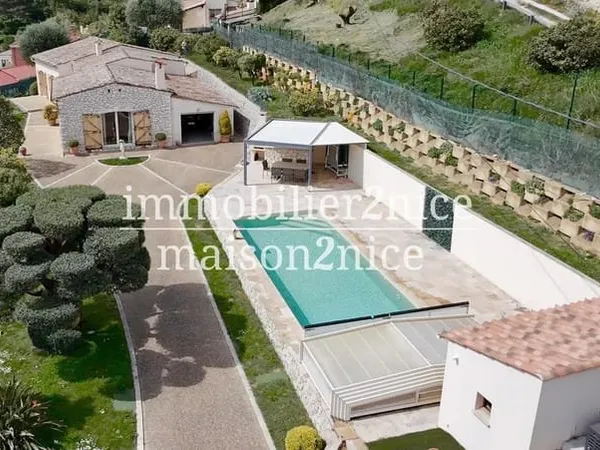 NICE MAISON PLAIN-PIED 4P PISCINE