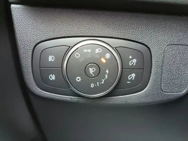 Ford Focus sw nouveau 1.0 ecoboost 125 s&amp;s mhev titanium x business — photo 18