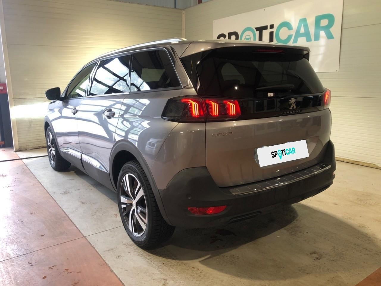 Peugeot 5008 puretech 130ch s&s eat8 allure pack — photo 7