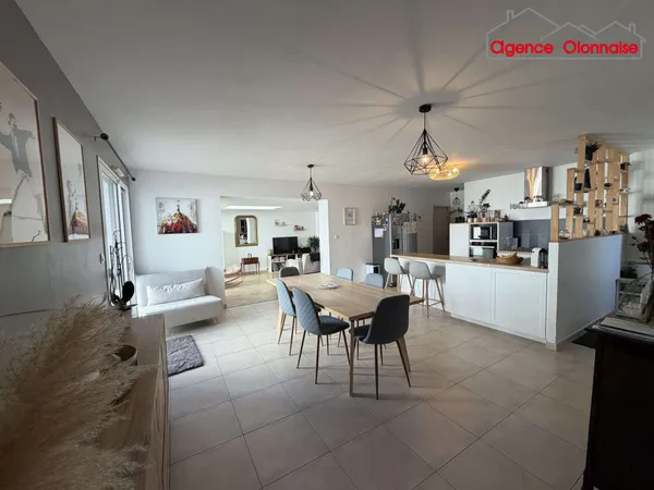 Maison 6 pièces 120 m²