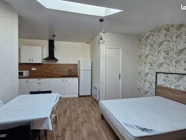 Studio 24m² meuble renove - la guerche de bretagne