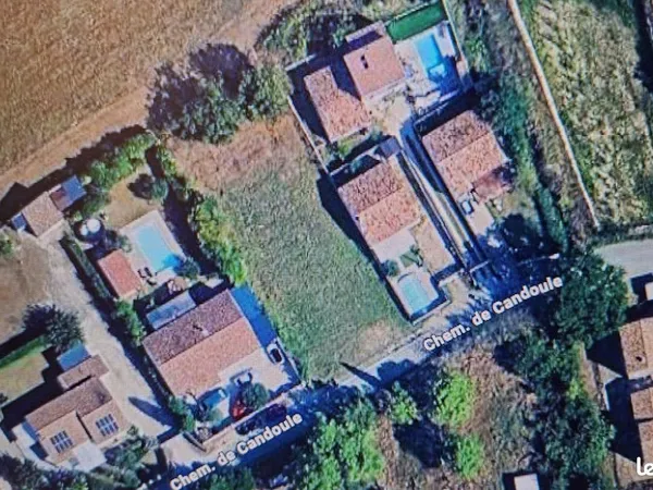 Terrain à bâtir 1 000 m² - Gajan (30730), près de Nîmes - 220 000